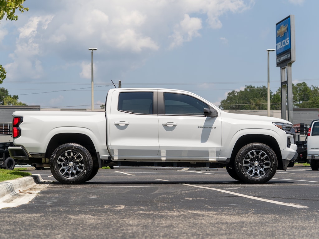Used 2023 Chevrolet Colorado 2WD LT Pickup