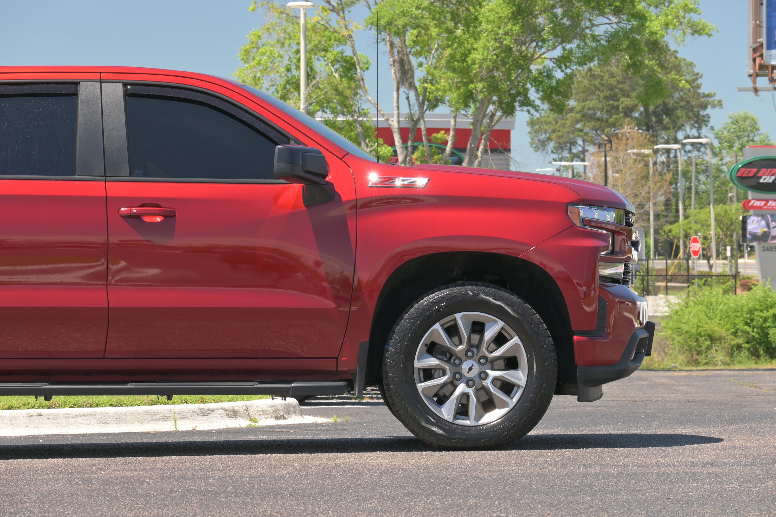 2022 Chevrolet Silverado 1500 LTD RST photo 4