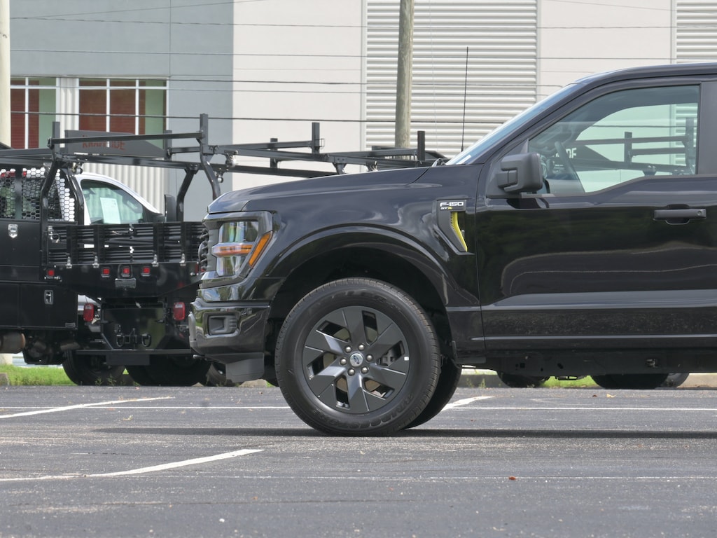 Used 2025 Ford F-150 STX Pickup
