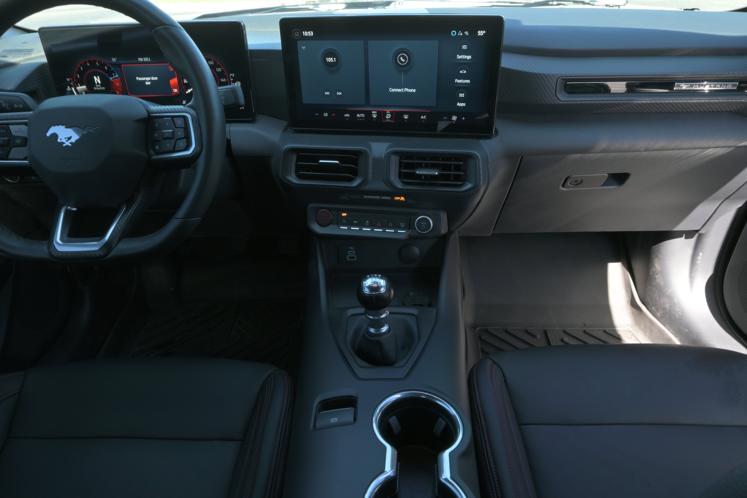 2024 Ford Mustang GT photo 3