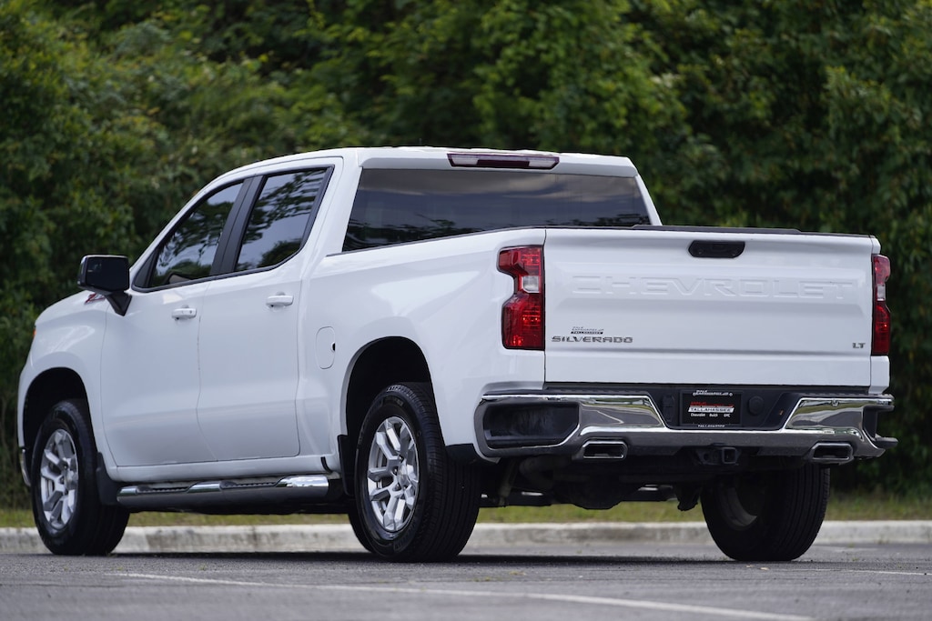 Used 2022 Chevrolet Silverado 1500 LT Pickup