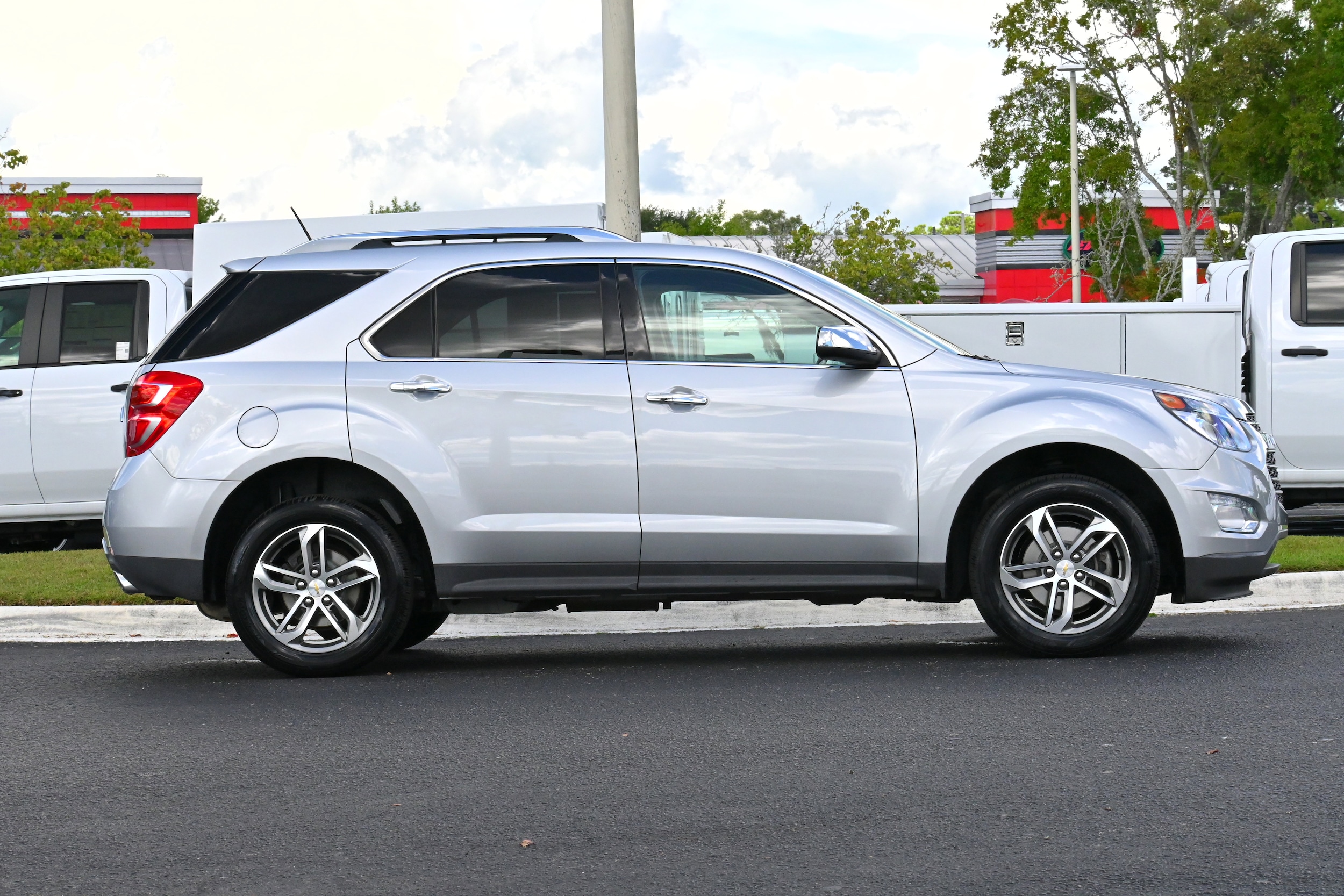 2017 Chevrolet Equinox Premier photo 6