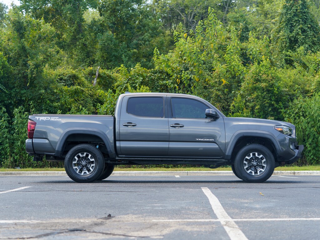 Used 2016 Toyota Tacoma TRD Off Road Pickup