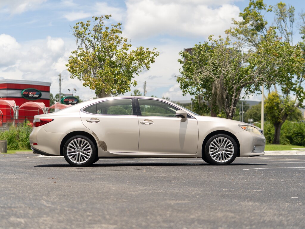 Used 2013 Lexus ES 350 4dr Sdn Sedan