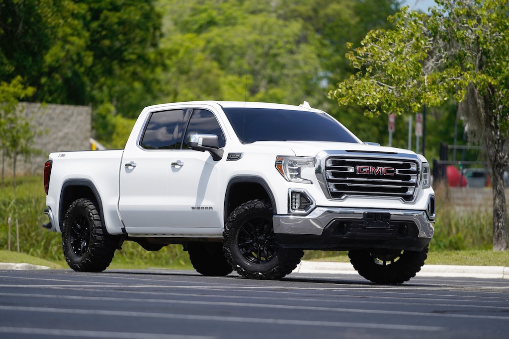 Used 2021 GMC Sierra 1500 SLT Pickup