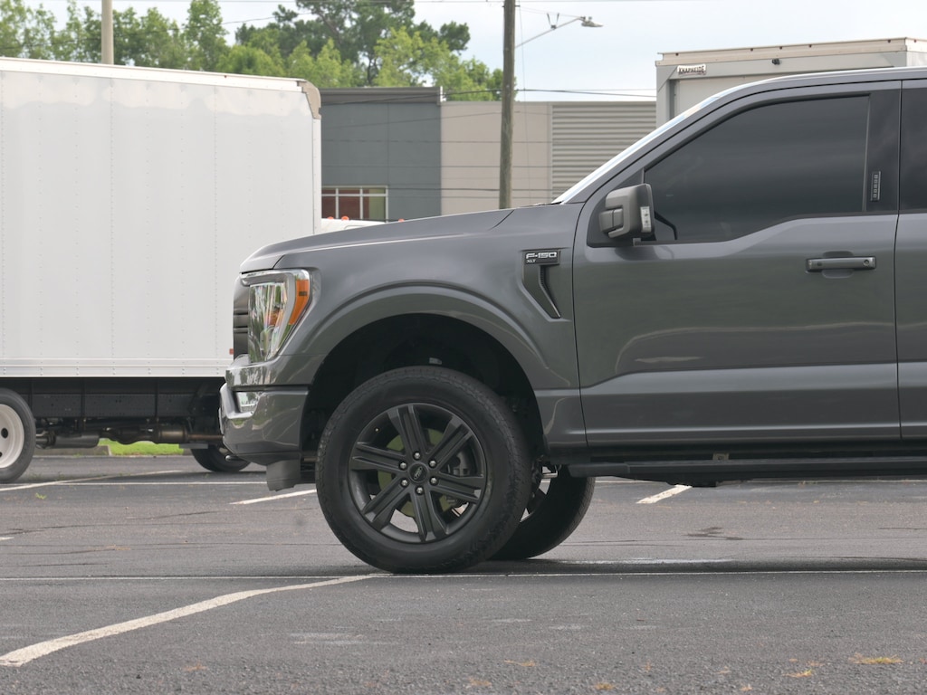 Used 2023 Ford F-150 XLT Pickup