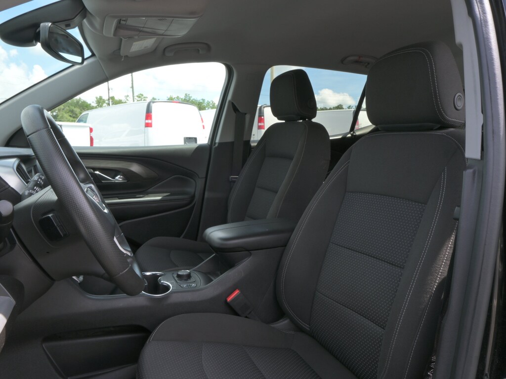 Used 2024 GMC Terrain SLE SUV