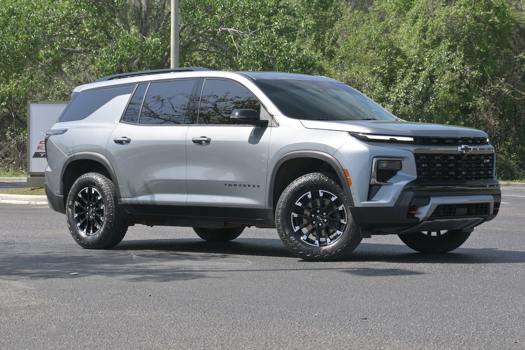 Used 2024 Chevrolet Traverse AWD Z71 SUV