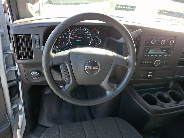 2025 GMC Savana Cargo Work Van - Photo 20