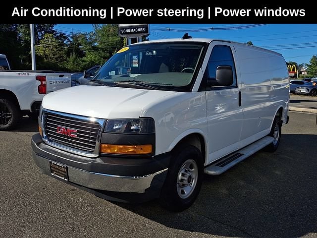 2025 GMC Savana Cargo Work Van - Photo 3