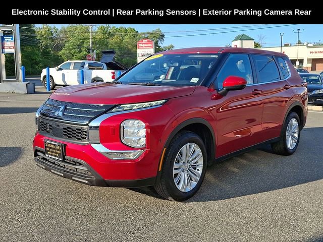 2022 Mitsubishi Outlander ES 2.5 S-AWC photo 3