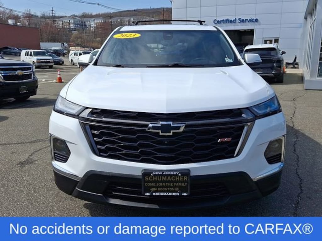 Used 2023 Chevrolet Traverse RS SUV