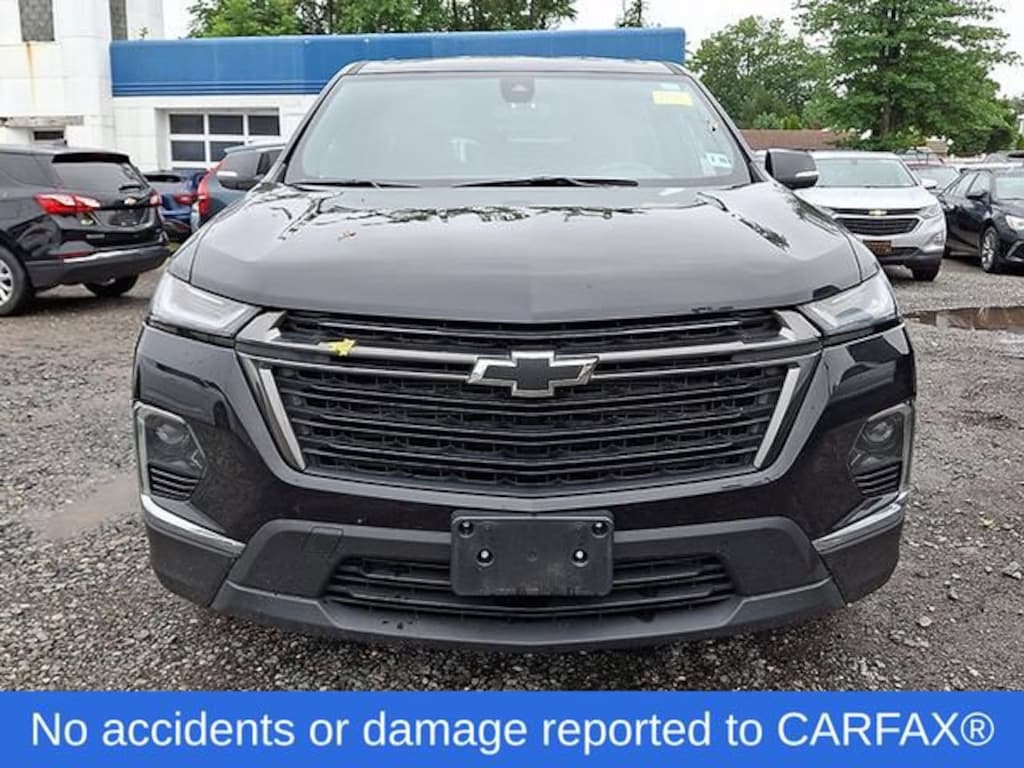 Used 2023 Chevrolet Traverse LT Cloth SUV