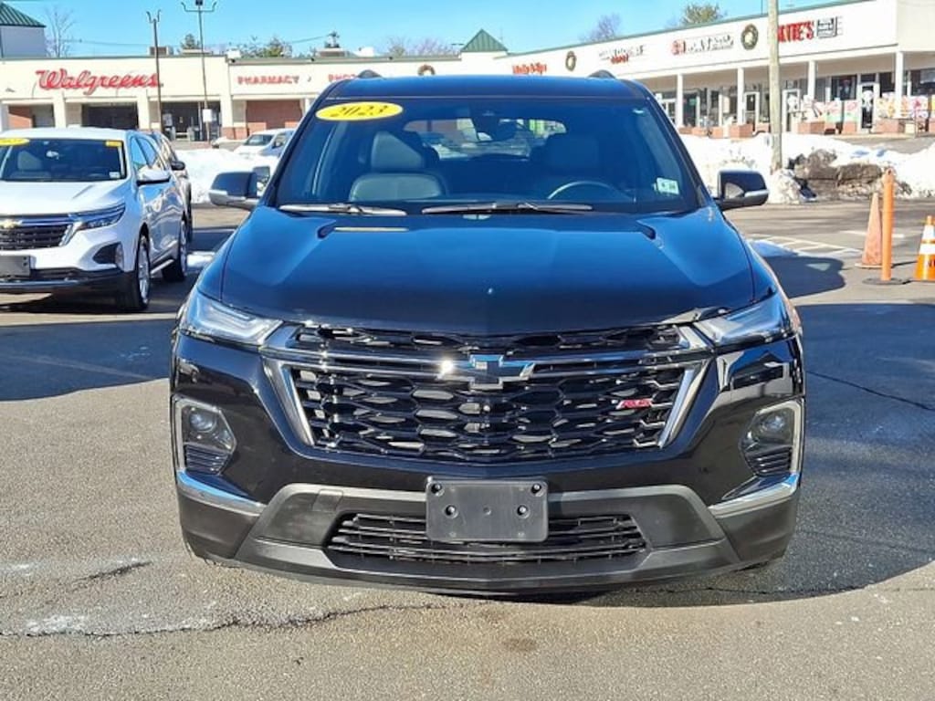 Used 2023 Chevrolet Traverse RS SUV