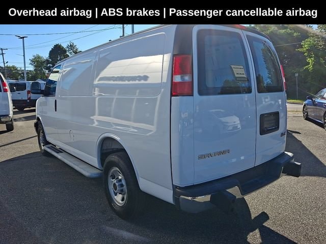 2025 GMC Savana Cargo Work Van - Photo 8
