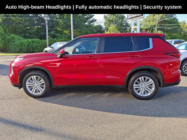 2022 Mitsubishi Outlander ES 2.5 S-AWC photo 4
