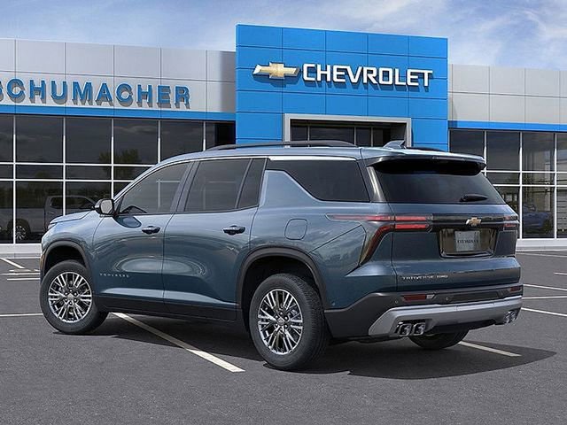 2026 Chevrolet Traverse photo 3