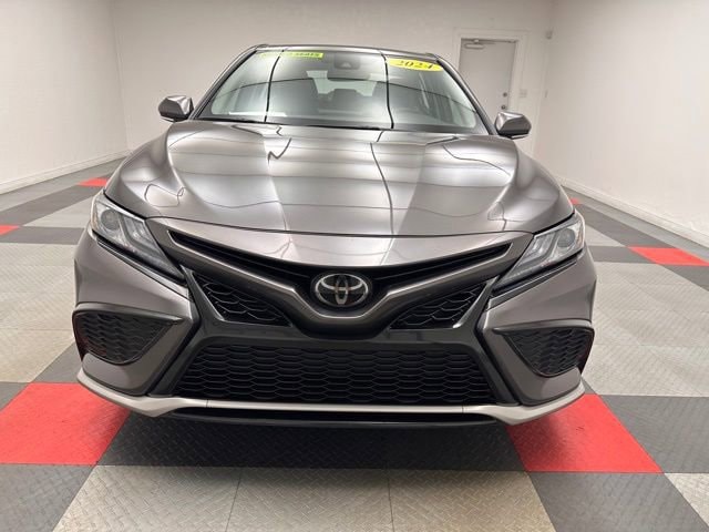 Used 2024 Toyota Camry XSE with VIN 4T1K61AKXRU878615 for sale in Kansas City