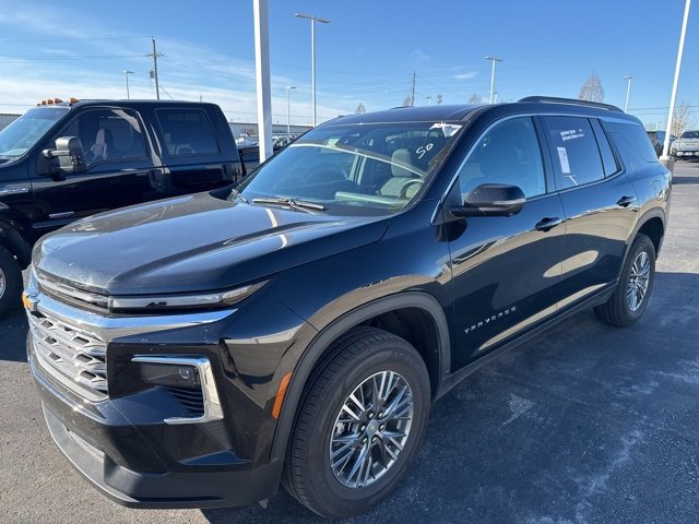 2024 Chevrolet Traverse 2LT's photo