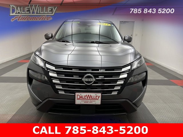 Used 2024 Nissan Rogue SV with VIN 5N1BT3BB1RC680479 for sale in Kansas City