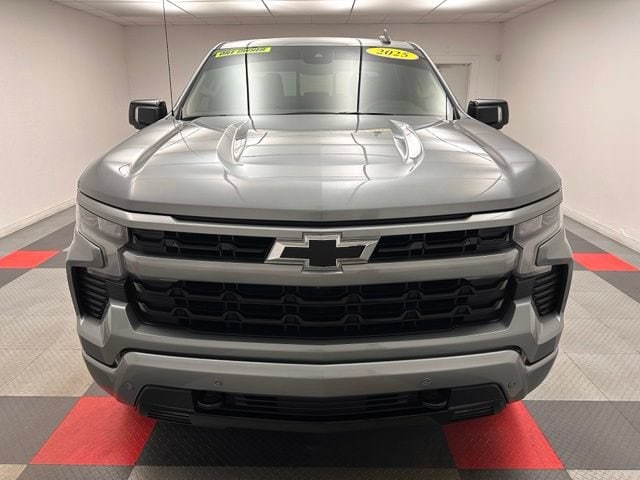Used 2025 Chevrolet Silverado 1500 RST with VIN 2GCUKEED7S1173932 for sale in Kansas City