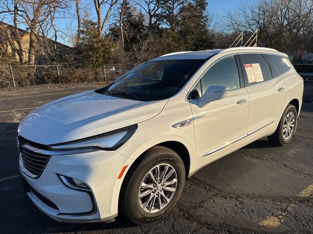 2024 Buick Enclave Premium's photo
