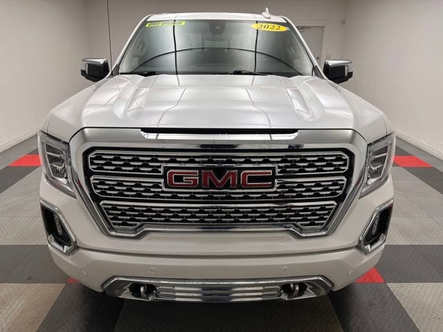 Used 2022 GMC Sierra 1500 Limited Denali with VIN 3GTU9FEL3NG188609 for sale in Kansas City