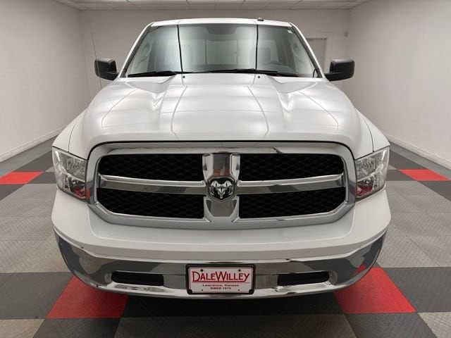 Used 2019 RAM Ram 1500 Classic SLT with VIN 3C6JR7ET2KG526755 for sale in Kansas City