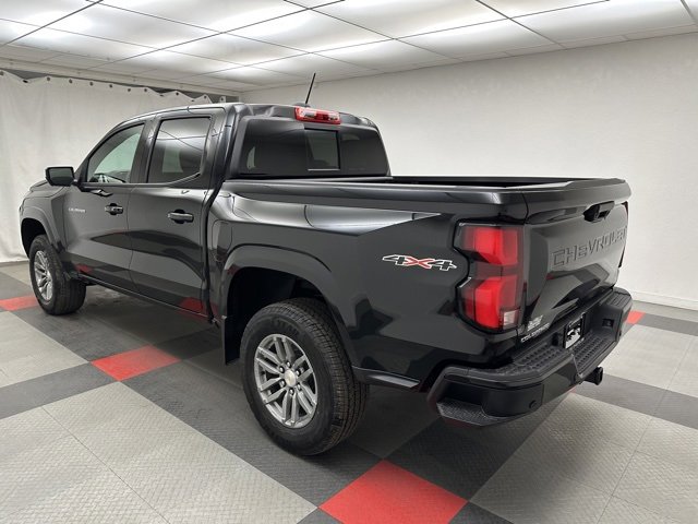 2026 Chevrolet Colorado LT photo 3