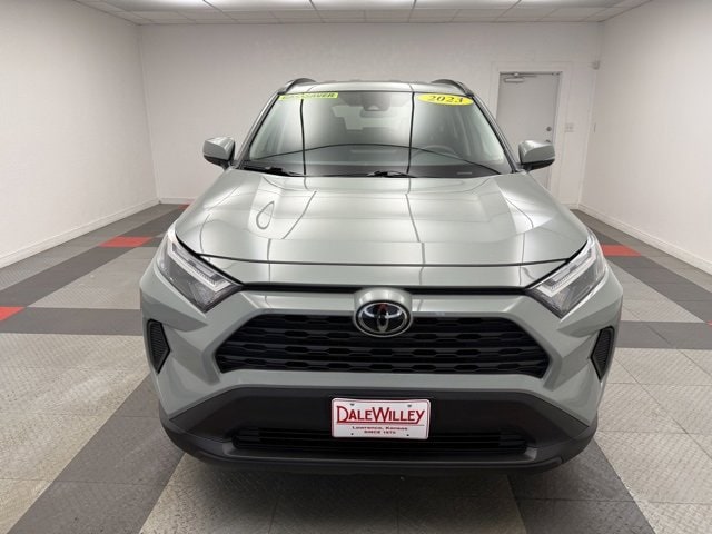 Used 2023 Toyota RAV4 XLE with VIN 2T3W1RFV5PW279725 for sale in Kansas City