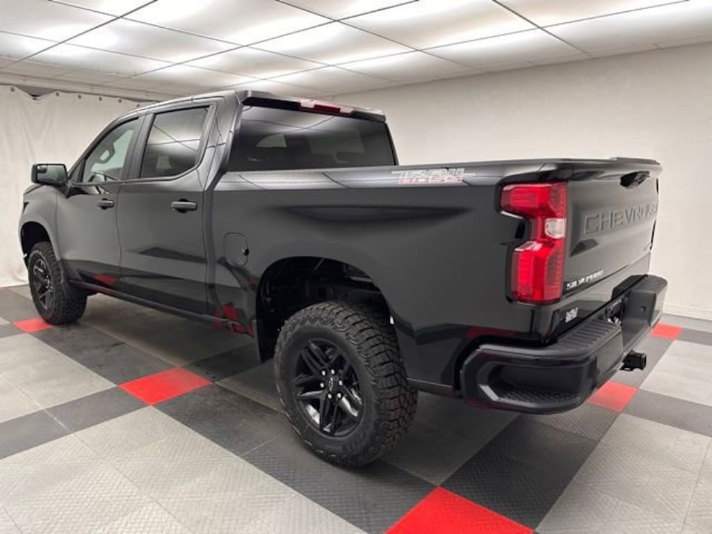 New 2026 Chevrolet Silverado 1500 Custom Trail Boss Truck