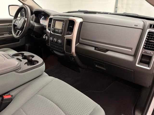 2019 RAM Ram 1500 Classic SLT - Photo 16