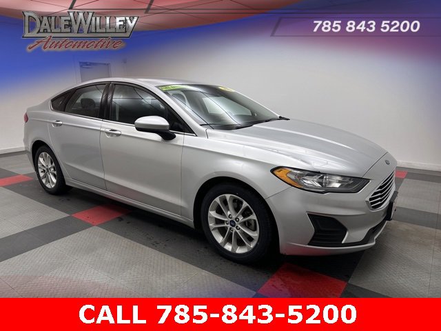 2019 Ford Fusion Hybrid SE's photo