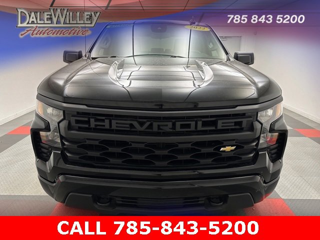 Used 2022 Chevrolet Silverado 1500 Custom with VIN 1GCPABEK9NZ639286 for sale in Kansas City