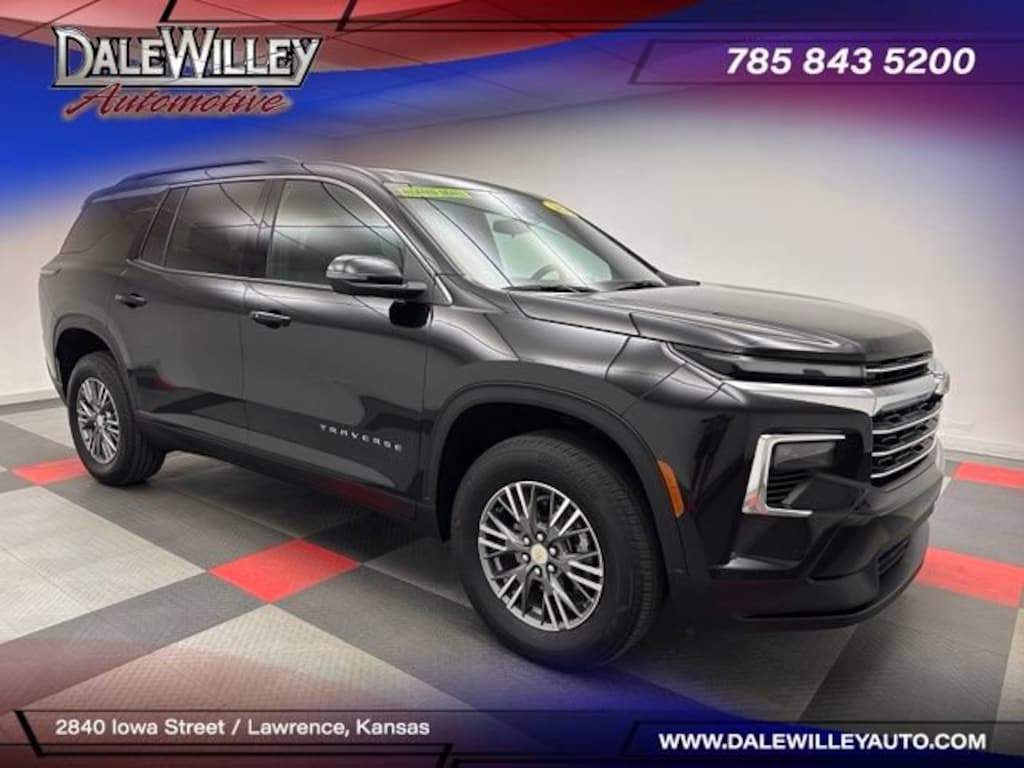 Used 2026 Chevrolet Traverse LT SUV