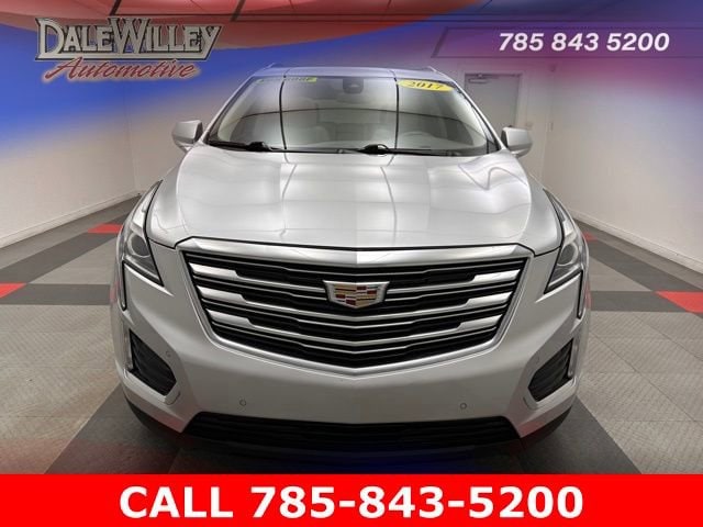 Used 2017 Cadillac XT5 Luxury with VIN 1GYKNBRS0HZ264010 for sale in Kansas City