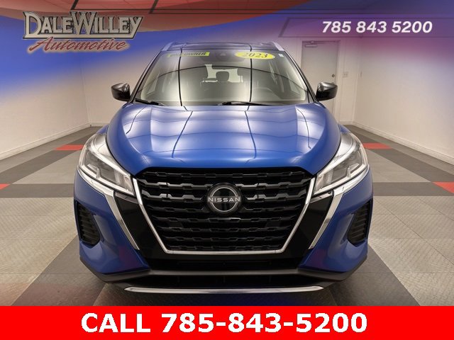Used 2023 Nissan Kicks SV with VIN 3N1CP5CV2PL489630 for sale in Kansas City