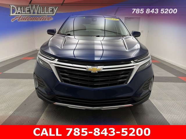 Used 2022 Chevrolet Equinox LT with VIN 3GNAXKEV7NL239546 for sale in Kansas City