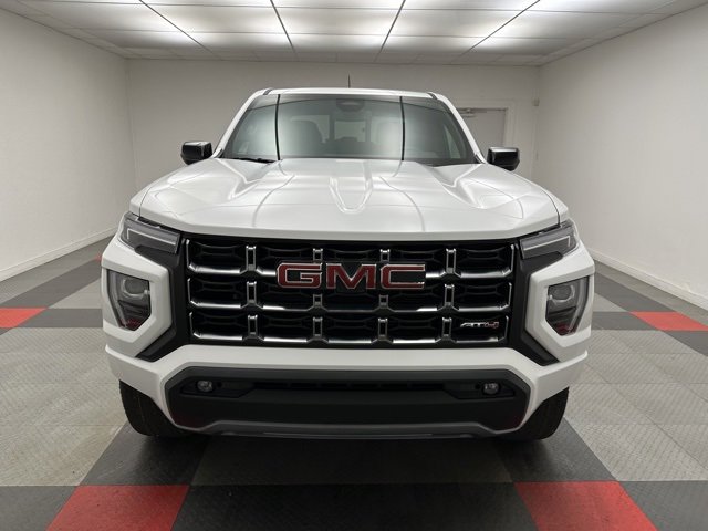 2026 Gmc Canyon AT4 photo 2