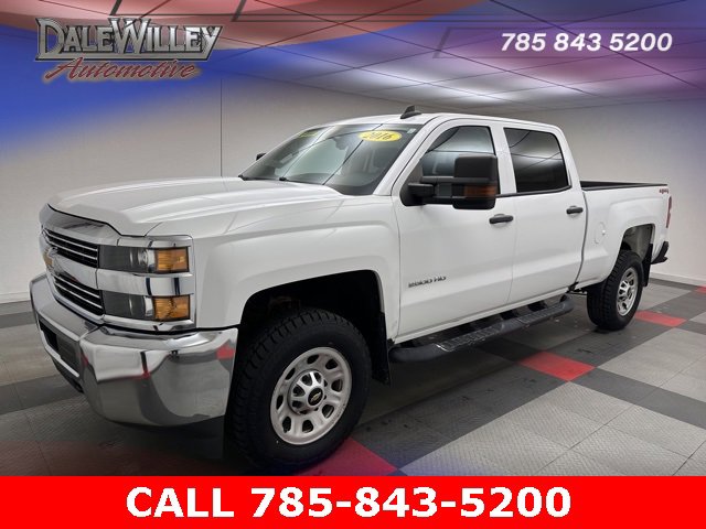 2016 Chevrolet Silverado 2500HD Work Truck photo 3