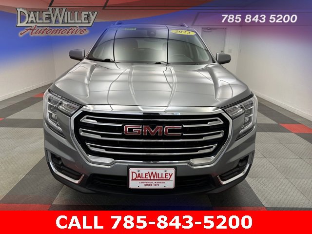 Used 2023 GMC Terrain SLT with VIN 3GKALVEG7PL121995 for sale in Kansas City