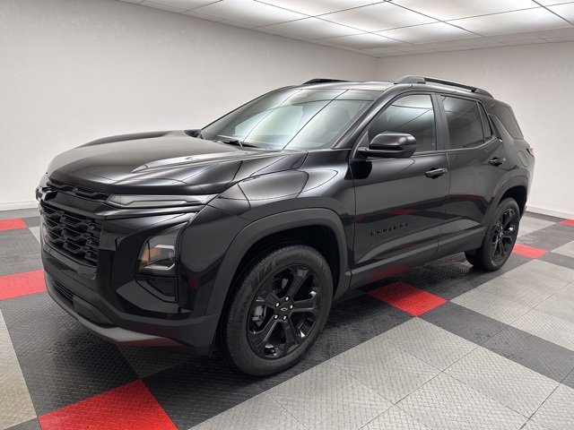 2026 Chevrolet Equinox LT photo 2