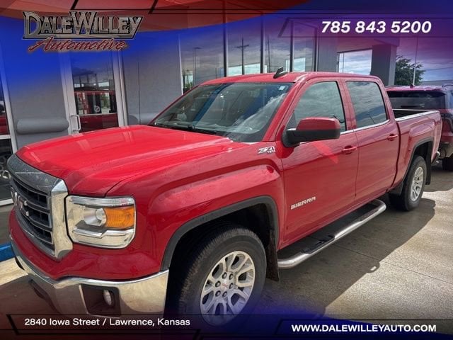 2015 GMC Sierra 4WD Crew Cab SLE SWB's photo