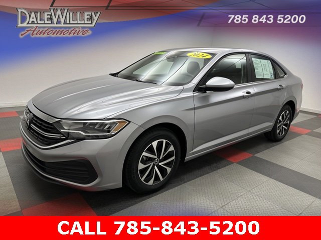 2024 Volkswagen Jetta S photo 3