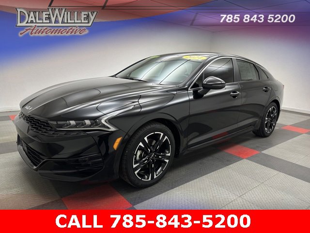 2024 Kia K5 GT-Line photo 3