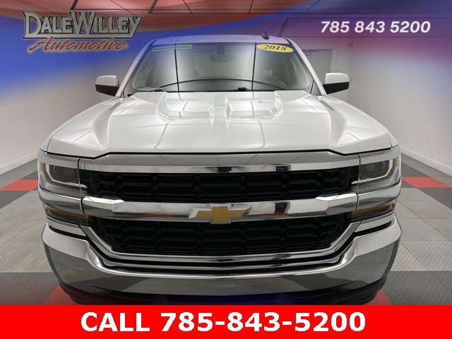 Used 2018 Chevrolet Silverado 1500 LT with VIN 1GCRCREC9JZ141913 for sale in Kansas City