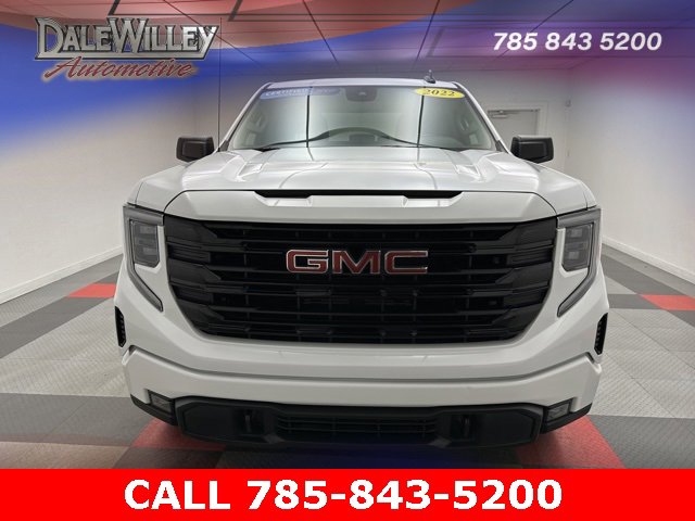 Used 2022 GMC Sierra 1500 Elevation with VIN 3GTPUCEK8NG547051 for sale in Kansas City