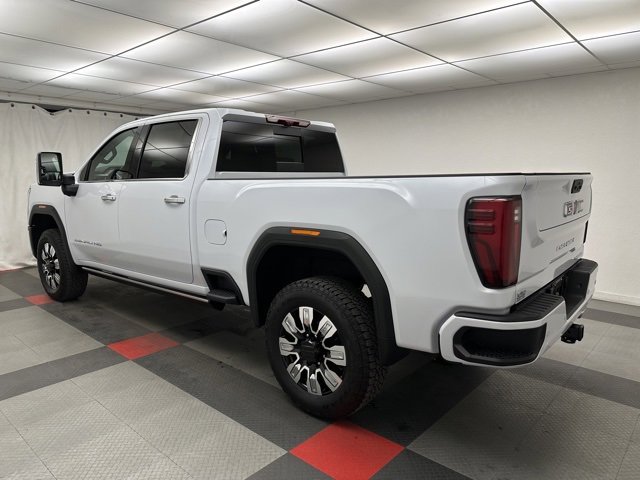 2026 Gmc Sierra 2500 HD Denali photo 3