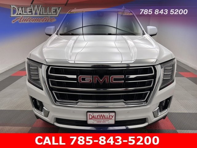 Used 2022 GMC Yukon XL SLT with VIN 1GKS2GKD5NR292585 for sale in Kansas City