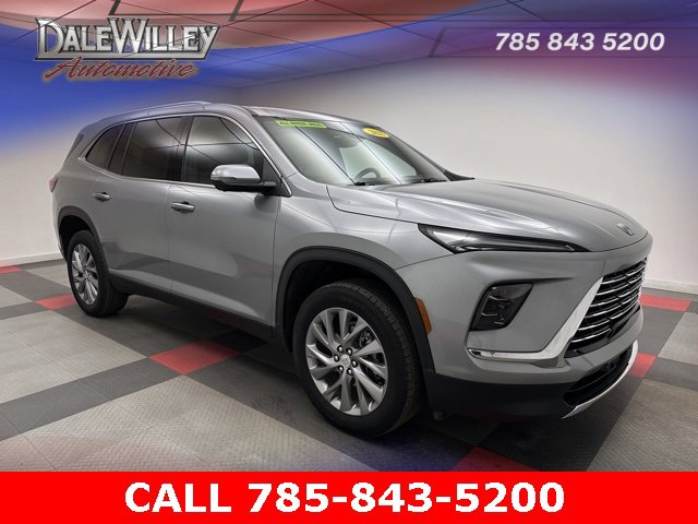 2025 Buick Enclave Preferred's photo